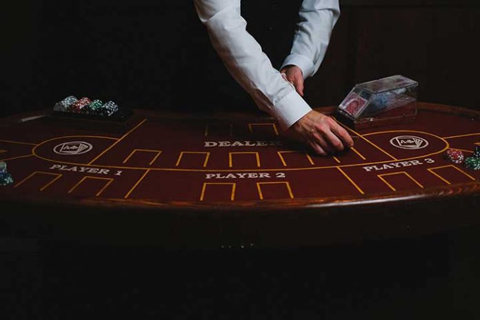 5-Tips-To-Excel-At-The-Blackjack-Table