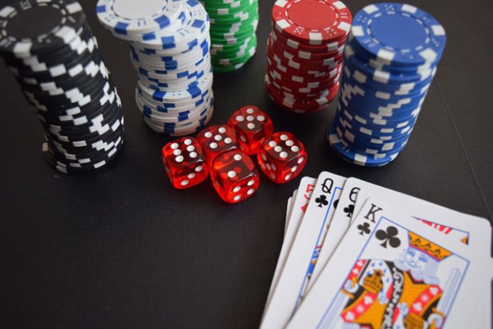 Hours Of Entertainment With Online Casino